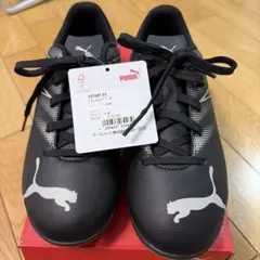 新品未使用★PUMA トレーニングシューズ 黒 21.5cm