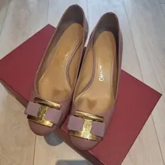 Ferragamo ピンク リボン パンプスサイズ7のサムネイル