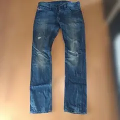 ディーゼルDIESEL　ダメージ加工 スキニジーンズＷ30Ｌ32　THANAZ