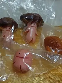 ならぶんです　ウィンナー星人　きのこ星人 まちぼうけパン　カレーパン