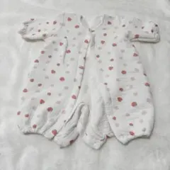 長袖ロンパース いちご柄 冬 女の子 50-60サイズ　　出産準備
