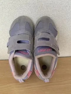 ASICS キッズシューズ ベルトタイプ　18.5cm