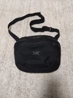 ウエスト ボディバッグ