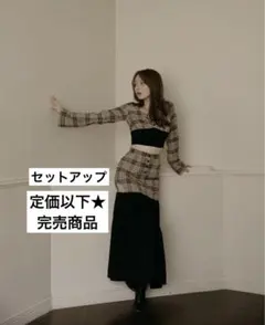 【レア商品★】andmaryアンドマリーlunacheked skirttops