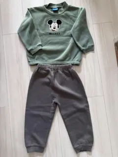 Item thumbnail for item f3e2b0d0-568a-475b-9c38-3d3a8bb6f3d1