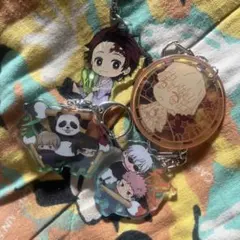 鬼滅の刃 、呪術廻戦アクリルキーホルダー 4個セット