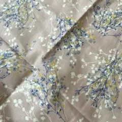 mOment 綿麻シーチング　もーめんと　はぎれ生地　かすみ草　薄ピンク