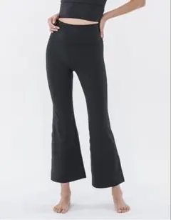 【SUKALA】ベーシックフレアレギンス　ブラック　Lサイズ　新品未開封未使用品