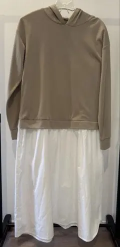 フードドッキングワンピース／西松屋／ELFIN DOLL