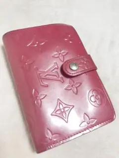 ルイヴィトン 折り財布 ヴェルニ