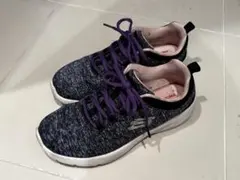 スケッチャーズ　ネイビーピンク