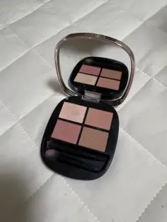 コスメデコルテ　スキンシャドウ　デザインニングパレット05