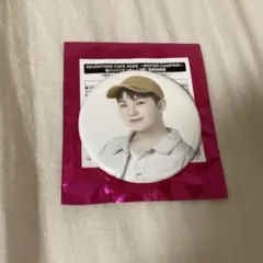 SEVENTEEN CAFE 2022 缶バッジ　ウジ