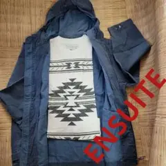 エンスィート. フード付きブルージャケット