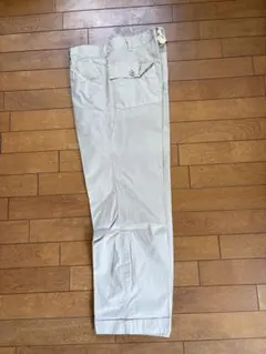 お買い得です。 ストーンアイランド　ベージュ ワークパンツ イタリア製のサムネイル