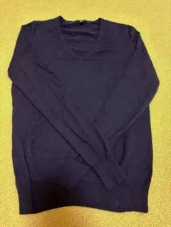 ユニクロ　エクストラファインメリノVネックセーター（長袖）　ネイビー　紺　L