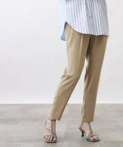 新品 INDIVI 38 9号 ベージュ