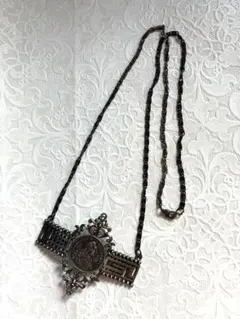 ヴィンテージ シルバー コインネックレス