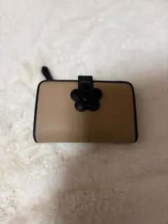 MARY QUANT 2つ折り財布