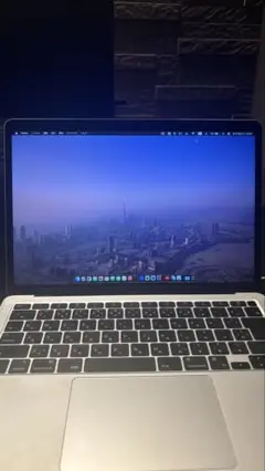 MacBook air 13インチ　M1 2020年モデル