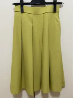 KUMIKYOKU 組曲 ひざ丈 フレアスカート 黄緑 サイズS2 小さめ