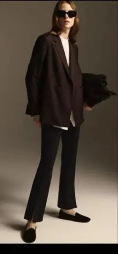 セオリーブラックスリットパンツ