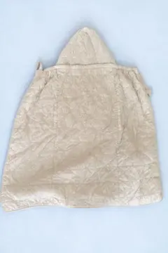 UNIQLO ライトウォームパデッド2WAYブランケット　防寒ケープ