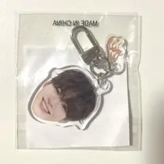 TREASURE ジェヒョク 顔アクキー 楽