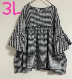 【新品タグなし　大きいサイズ】袖フレアギンガムチェックぺプラムトップス3L