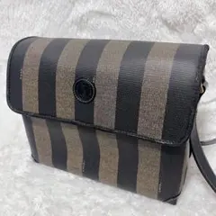 希少 FENDI ペカン ショルダーバッグ 斜め掛け ゴールド金具 