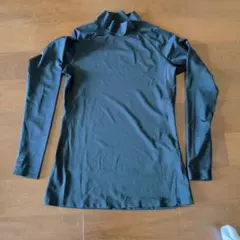 UNDER ARMOURレディースインナー
