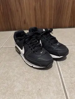 Nike Air Max ブラックスニーカー