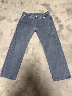 Levi's グレー ストレートデニムパンツ