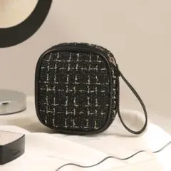 Item thumbnail for item 8ee88e99-a1e4-4c97-bec0-1c2cac2af4cc