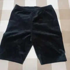 黒いショートパンツ 150サイズ