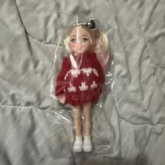 韓国ドール　韓国トレンド　バービー人形 バッグチャーム　バービー　キーホルダー