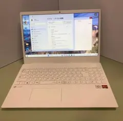 美品❣️特大1TB‼️設定済ですぐに使えるカメラ付白ノートパソコン