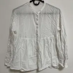 UNIQLO ユニクロ　ホワイト 白　フリルシャツ S レースブラウス