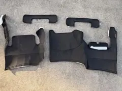 ランドローバー ディフェンダー マッドフラップ ほぼ新品 リア左右金具