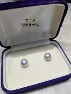パールピアス　K14WG　ハーフパール　薄いブルー　マベパール？