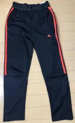 adidas アディダス ズボン　パンツ　キッズ
