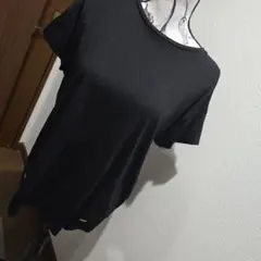 LUCA★新品同様★ブラック 半袖 Tシャツのサムネイル