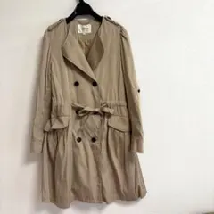 美品☆レッセパッセ　ベージュ トレンチコート ダブルブレスト　サイズMのサムネイル