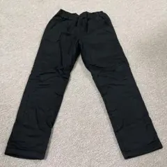 UNIQLO キッズ　ブラックパンツ 5-6y