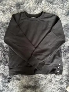 A.P.C. ブラック スウェット Mのサムネイル
