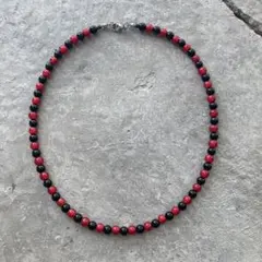 154 ブラックオニキスとホワイトハーツビーズのネックレス