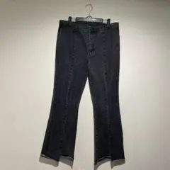 着画あり!!USED Y2K 切りっぱなし フレア デニムパンツ