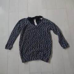 後ろリボン薄手ニット