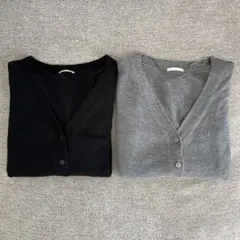 GU Vネックカーディガン2枚セット