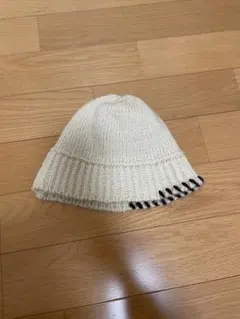 アイボリー ニット帽 リブ編み